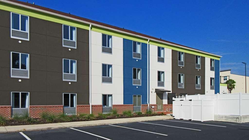 Comfort Inn & Suites 브런즈윅 외부 사진