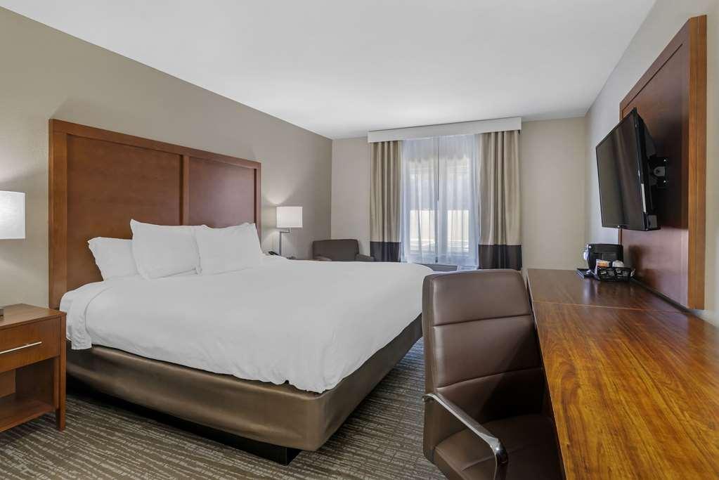 Comfort Inn & Suites 브런즈윅 객실 사진