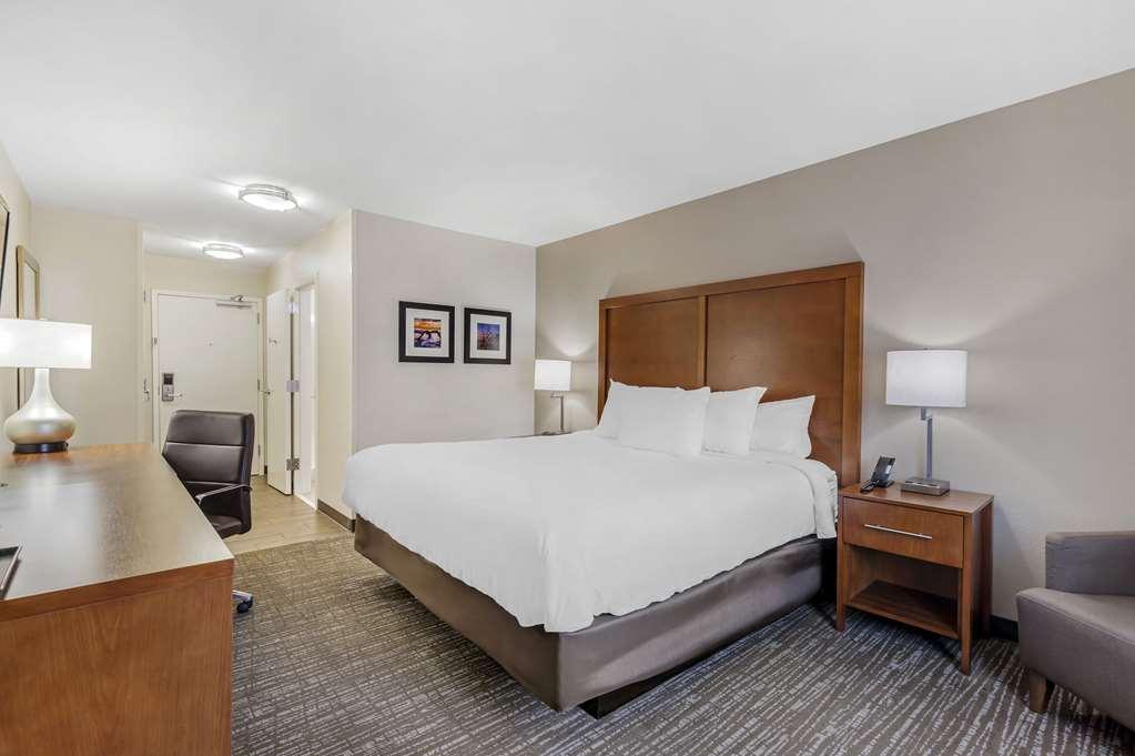 Comfort Inn & Suites 브런즈윅 객실 사진